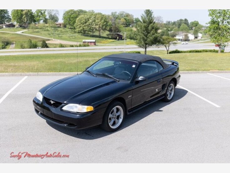 Thumbnail Photo undefined for 1997 Ford Mustang GT Convertible